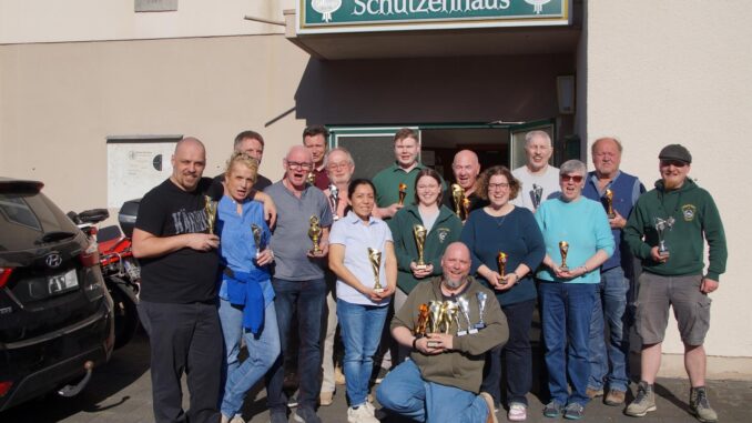 Preisübergabe Hubertus Schützen Selhof -- 100 Schuss in 100 Min -- Foto© Thomas Scheben (9)