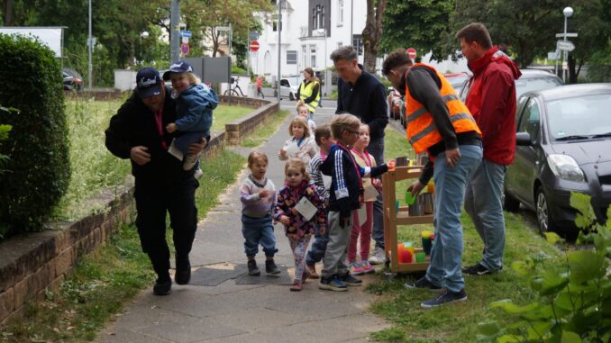 Sponsorenlauf 2025 Kindergarten unterm Regenbogen Foto© Thomas Scheben (1)