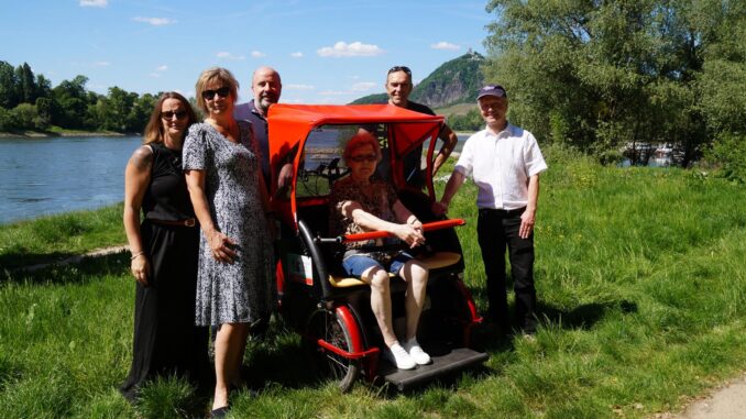 Wetteinlösung Bürgermeister Neuhoff -Ehrenamt- Rikscha fahren Foto© Thomas Scheben (48)